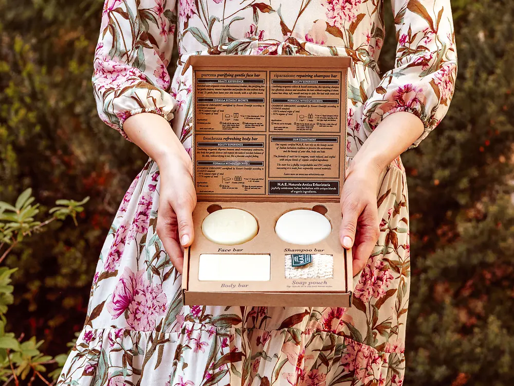 In cooperation with Amazon the organic-certified beauty brand N.A.E. has taken further steps towards sustainability with the launch of its new plastic-free product packaging.