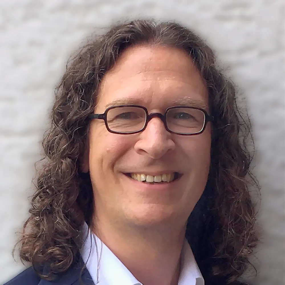 Portrait photo of Marc-Steffen Schiedel, Head of Henkel Fragrance Center