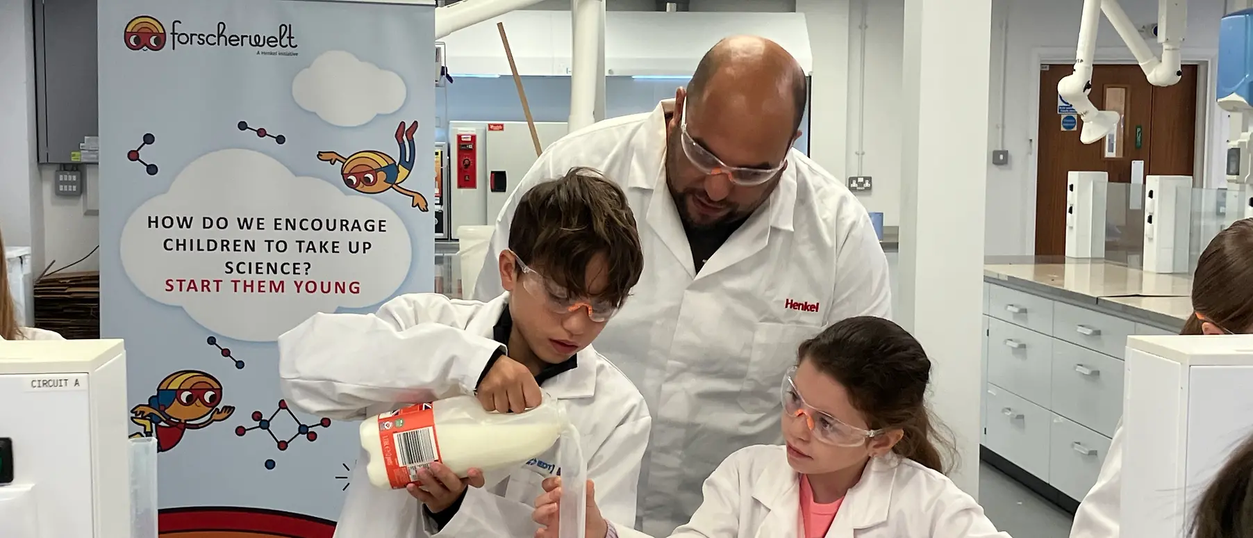 Henkel UK and Ireland Hosts First Forscherwelt Family Day: Inspiring Curiosity Across Generations