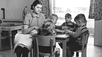 Vor 75 Jahren führte Henkel die erste Kinderbetreuung am Standort Düsseldorf ein