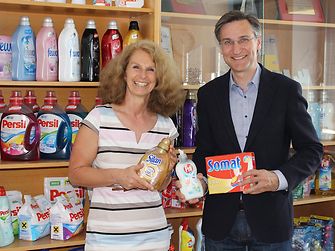 AT-ein-jahr-gratis-waesche-und-geschirr-waschen-jpg