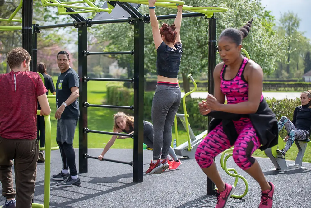 Several people's training activities in Hemel Hempstead’s Right Guard AEROCYCLE gym in Gadebridge Park